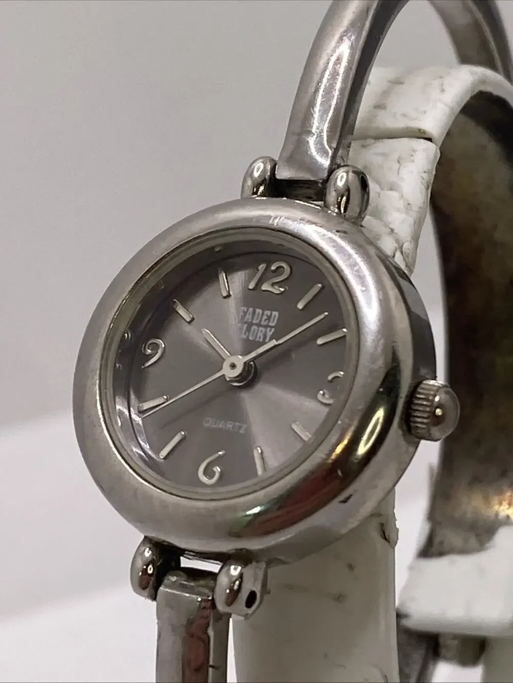 Vintage Faded Glory Womens Silver Watch New Battery